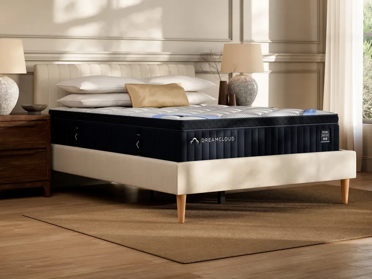 DreamCloud Premier Memory Foam, product photo