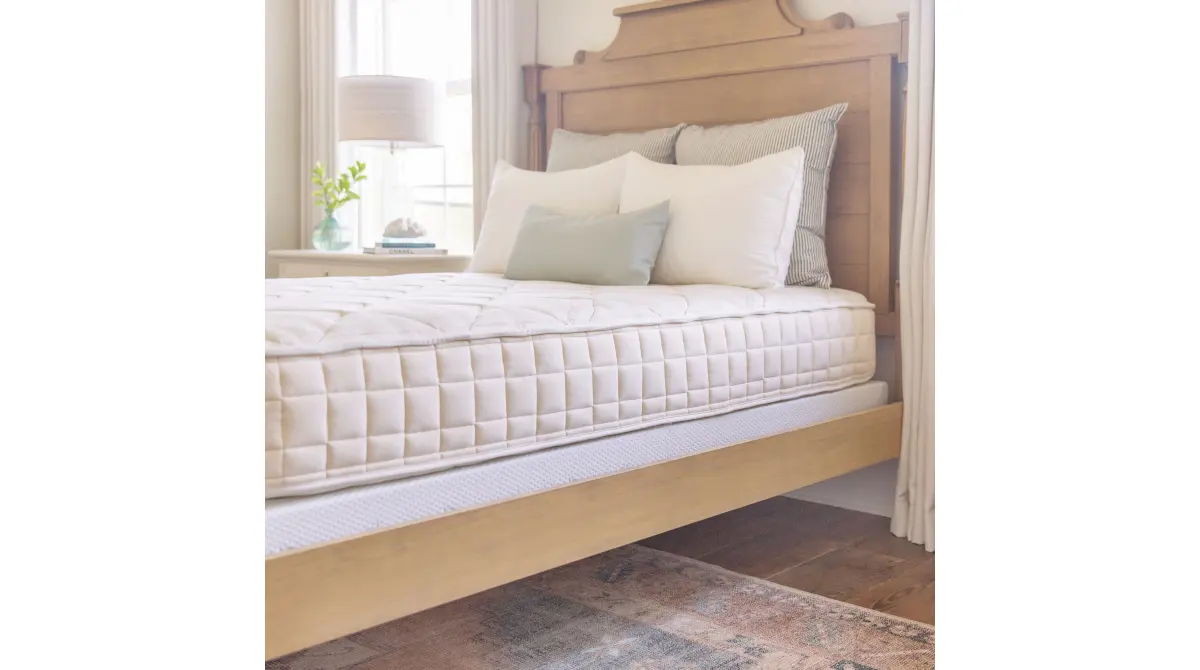 Serenade Latex-Free Organic Cotton and Wool Mattress (Chorus), product photo