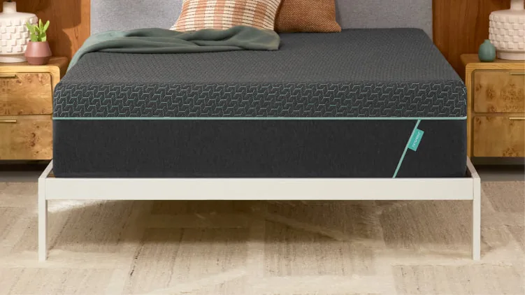 2024 Mint Hybrid Mattress, product photo