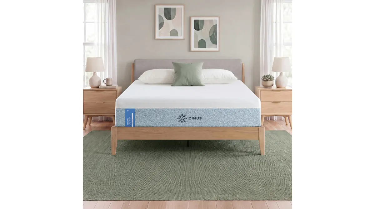 Balanced Comfort Signature Memory Foam, product photo