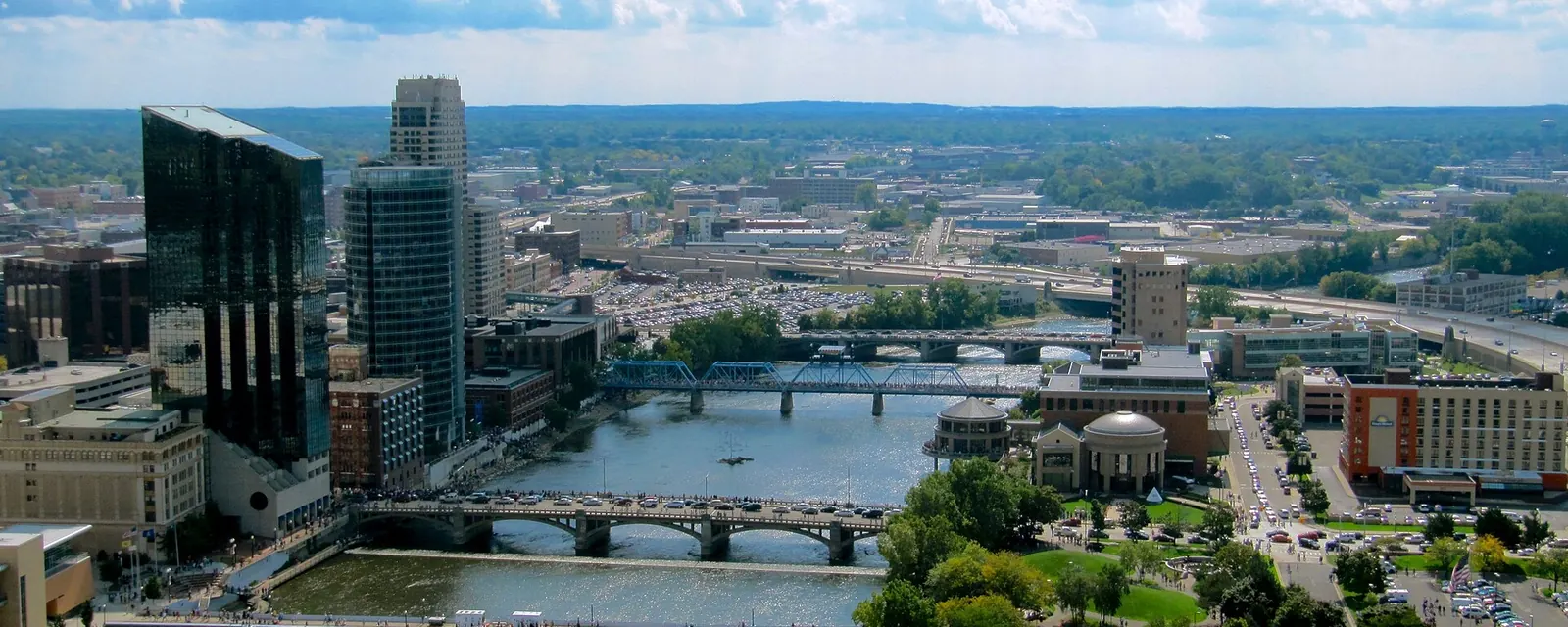 Downtown Grand Rapids and the bridges over the Grand River